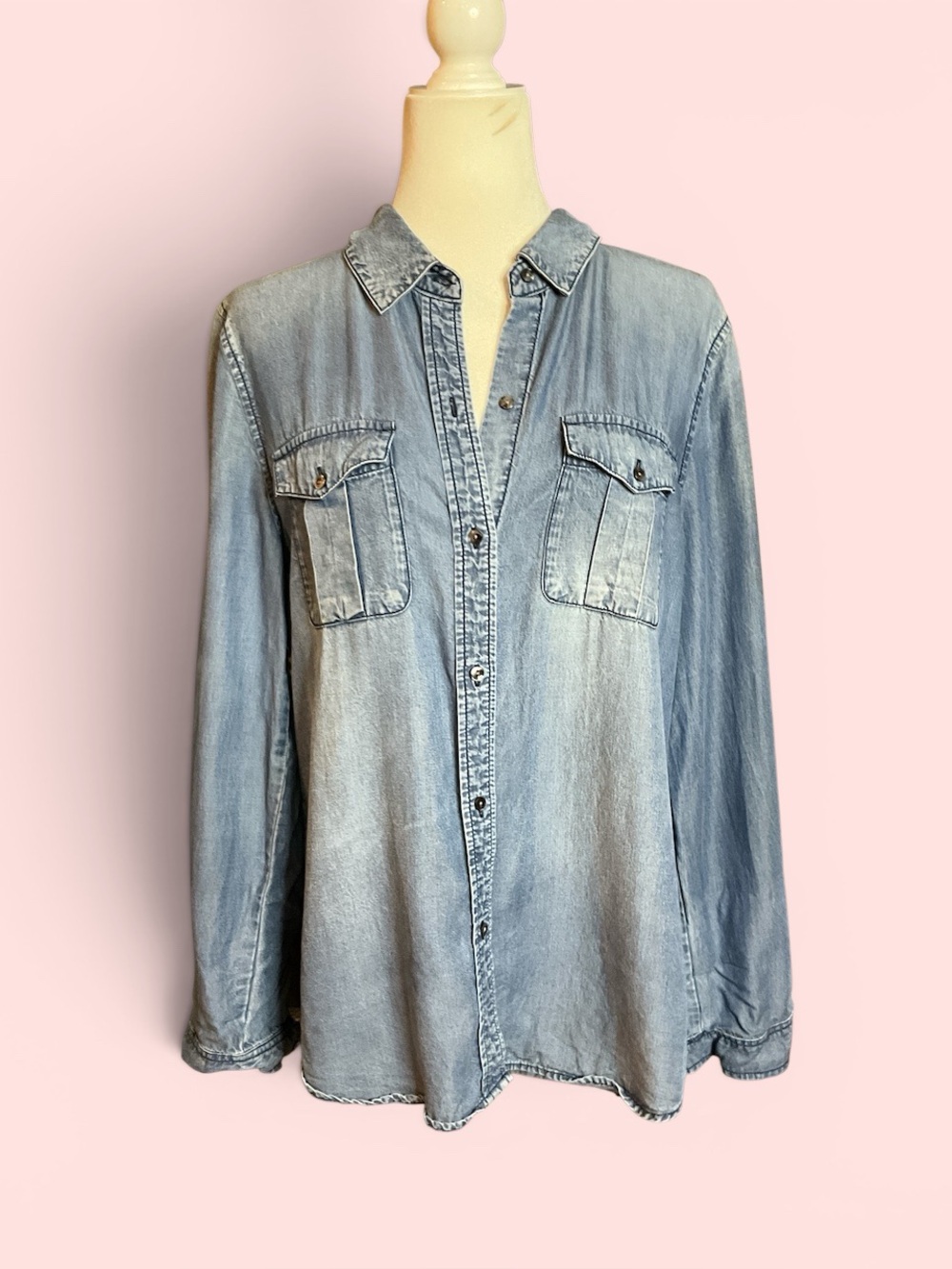 Daniel Cremieux Chambray Button-Down Shirt